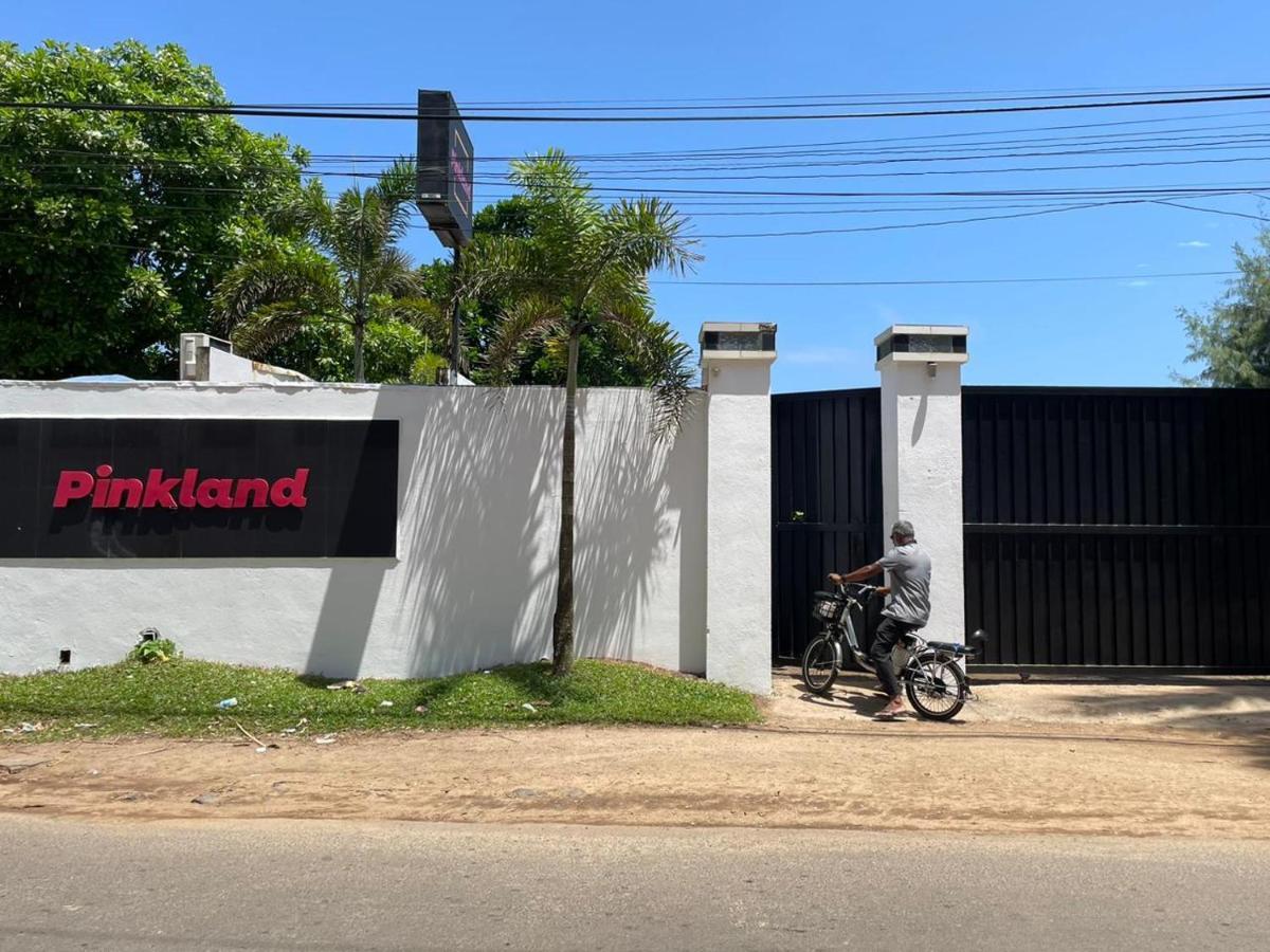 Pink Land Beruwala Exterior photo